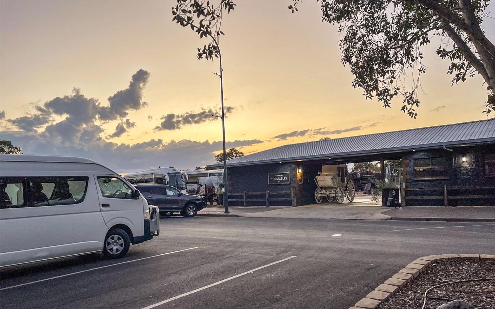 The Staging Post Motel Longreach Bagian luar foto